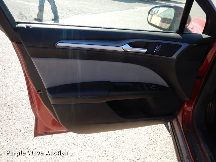 image for item DI8078 2014 Ford Fusion