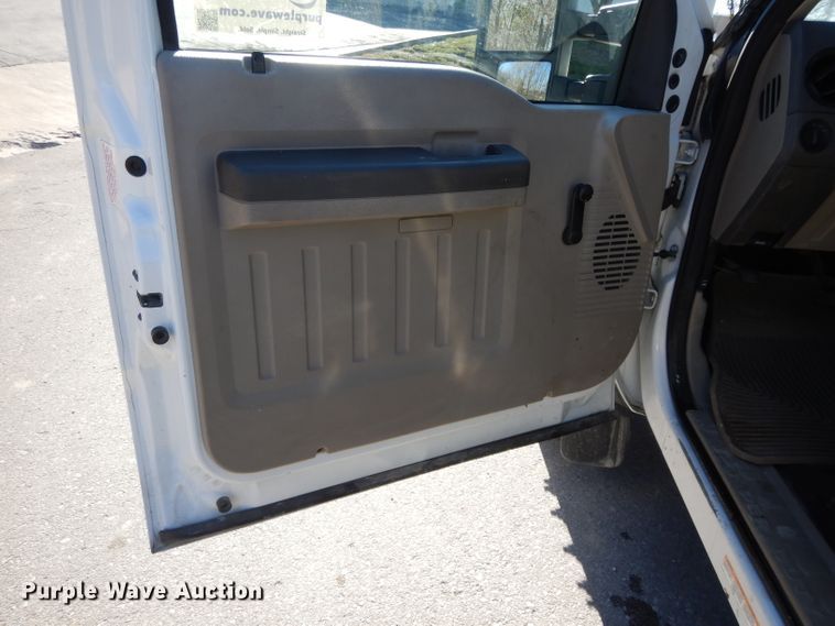 image for item DI8088 2008 Ford F450 Super Duty XL  flatbed truck