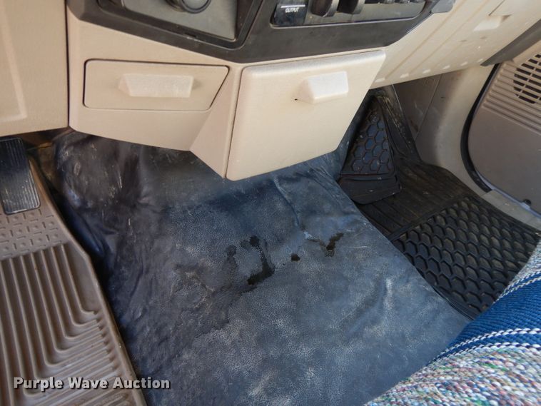 image for item DI8088 2008 Ford F450 Super Duty XL  flatbed truck