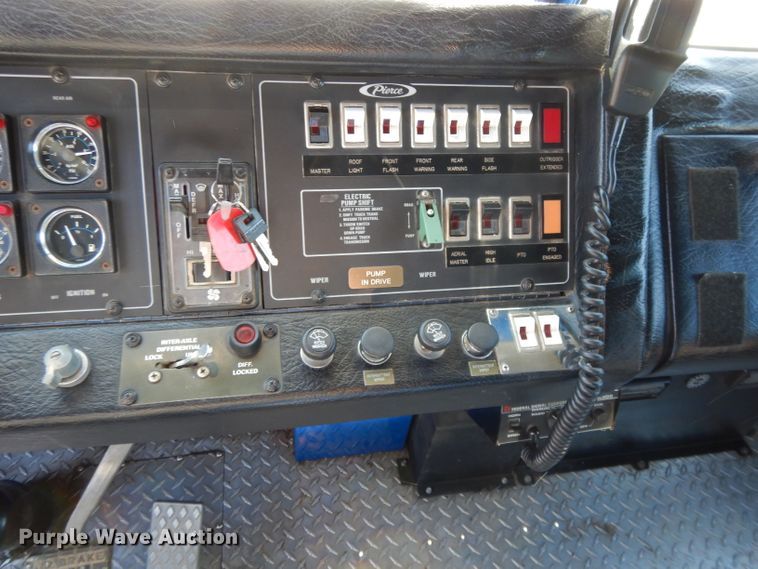 image for item DI8091 1988 Pierce  aerial platform fire truck