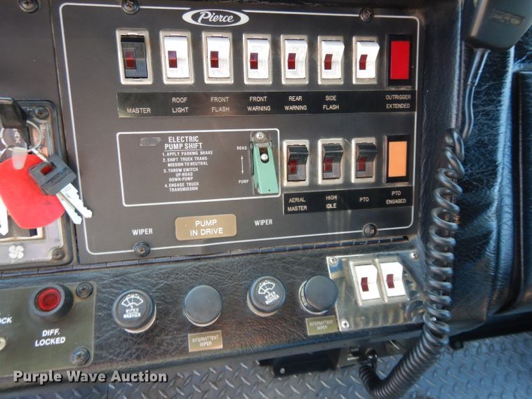 image for item DI8091 1988 Pierce  aerial platform fire truck