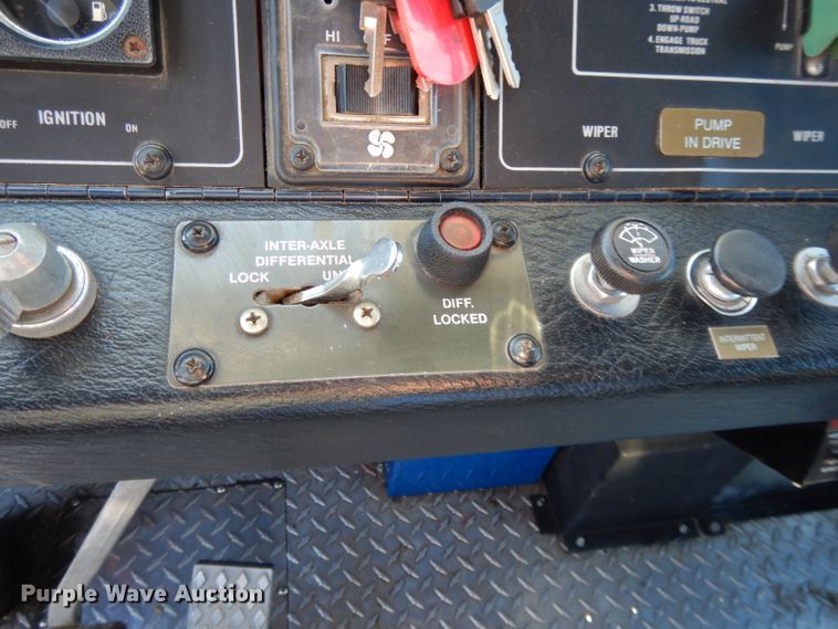 image for item DI8091 1988 Pierce  aerial platform fire truck