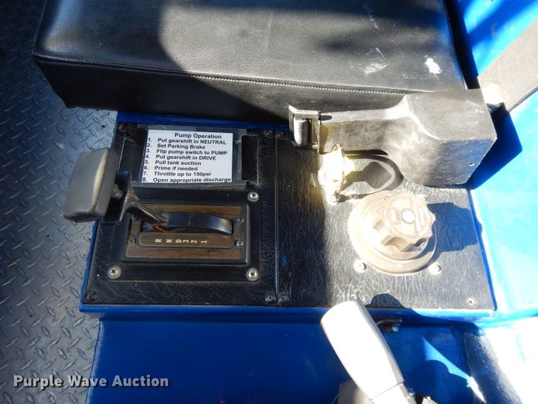 image for item DI8091 1988 Pierce  aerial platform fire truck