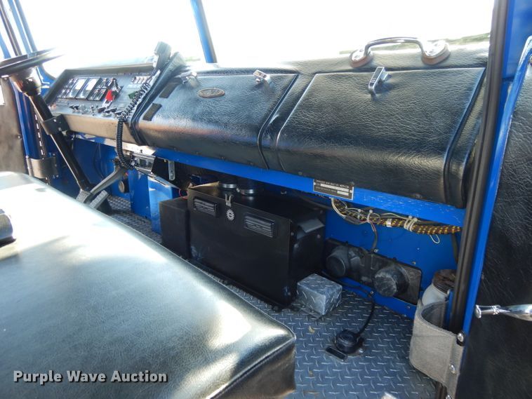 image for item DI8091 1988 Pierce  aerial platform fire truck