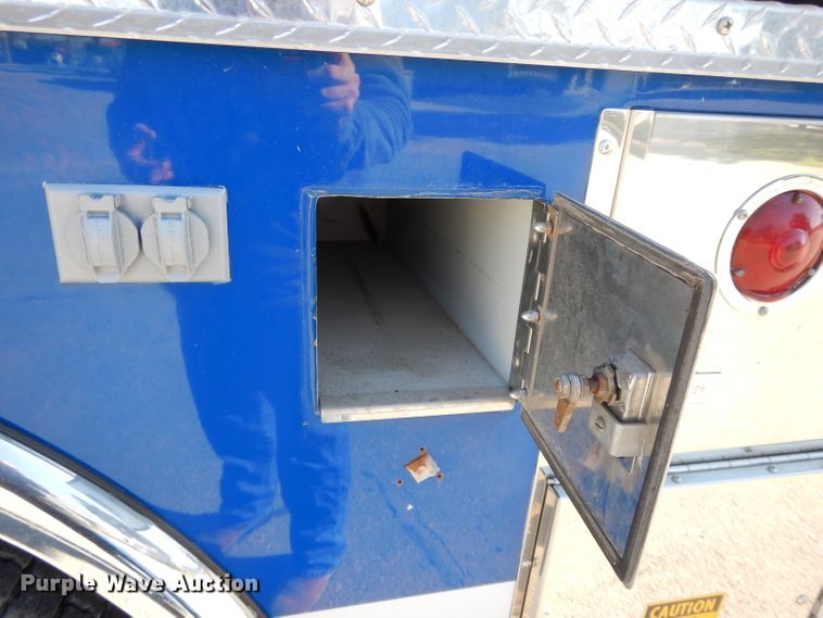 image for item DI8091 1988 Pierce  aerial platform fire truck