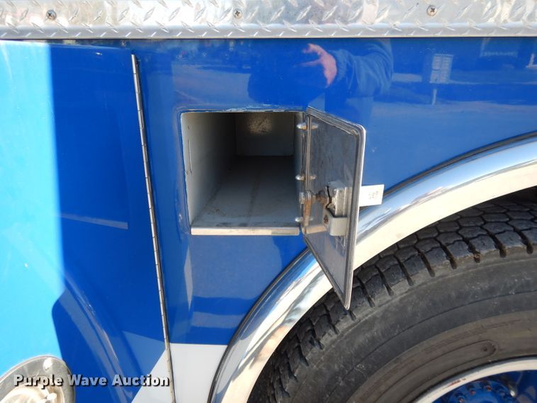 image for item DI8091 1988 Pierce  aerial platform fire truck