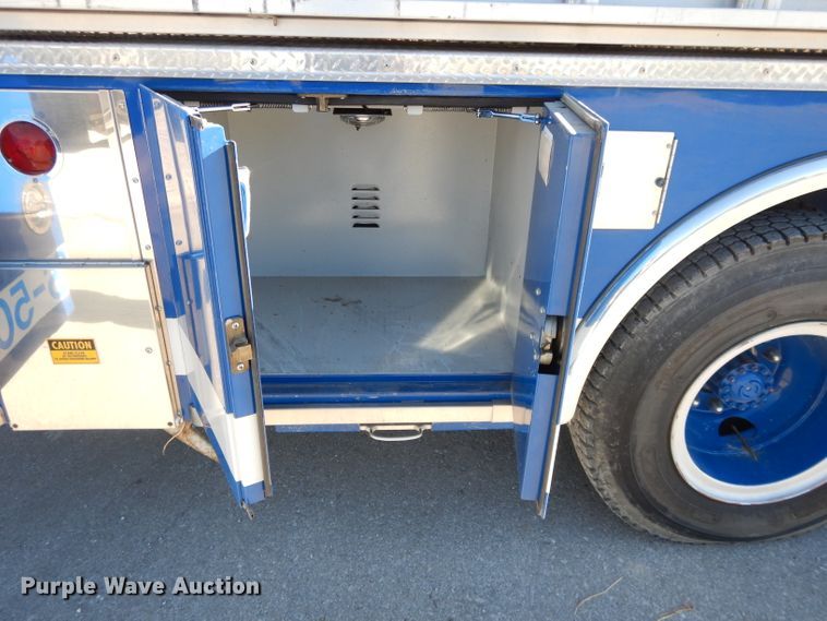 image for item DI8091 1988 Pierce  aerial platform fire truck