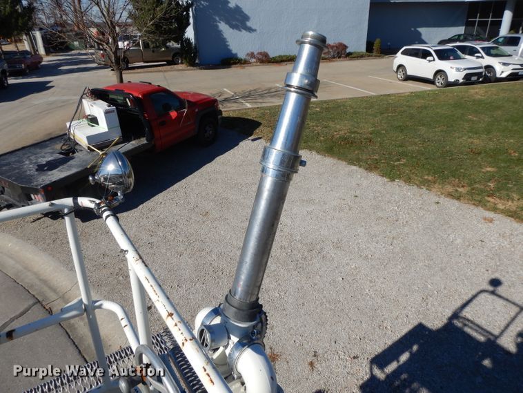 image for item DI8091 1988 Pierce  aerial platform fire truck