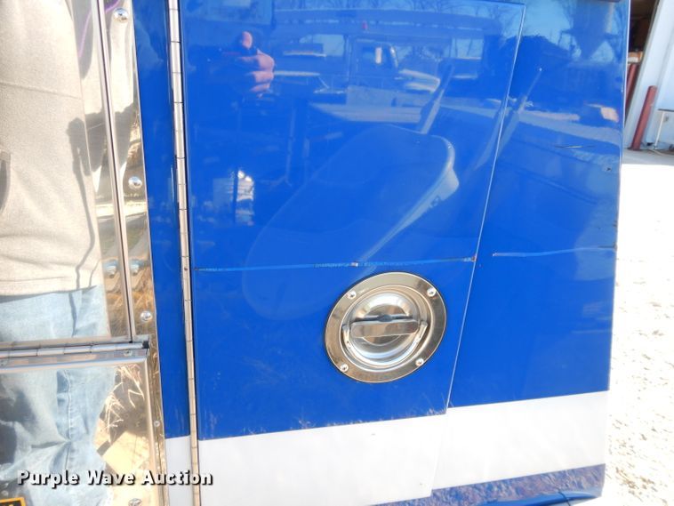 image for item DI8091 1988 Pierce  aerial platform fire truck