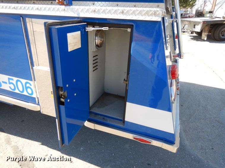 image for item DI8091 1988 Pierce  aerial platform fire truck