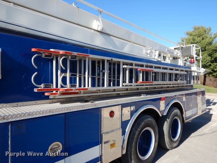 image for item DI8091 1988 Pierce  aerial platform fire truck