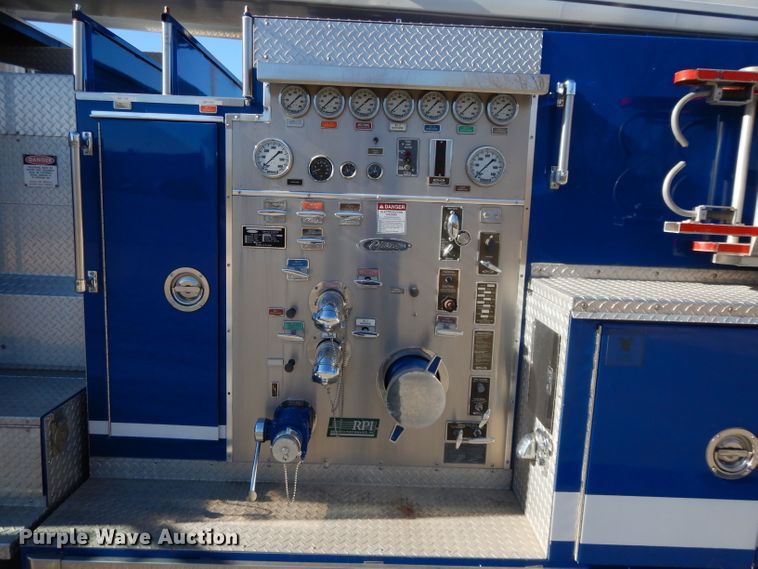 image for item DI8091 1988 Pierce  aerial platform fire truck