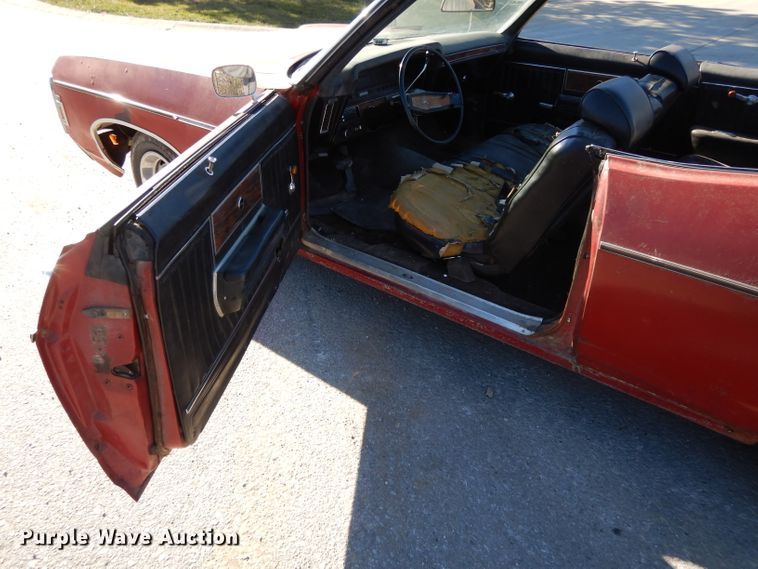 image for item DI8092 1969 Chevrolet Impala  convertible