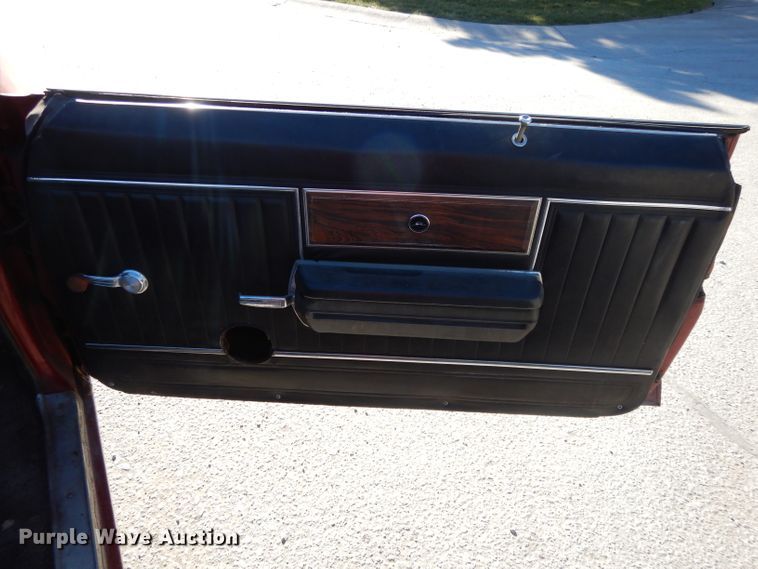 image for item DI8092 1969 Chevrolet Impala  convertible