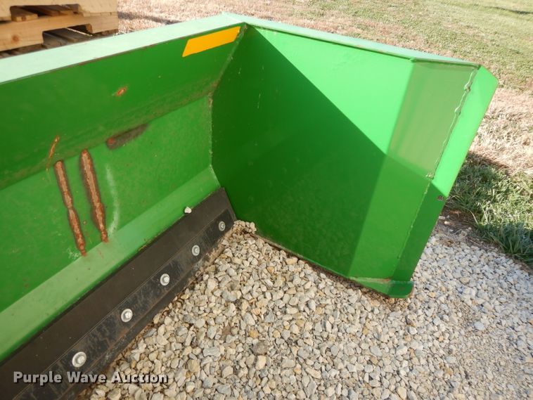 image for item DI8119 Frontier XFAS10H000108 skid steer snow pusher