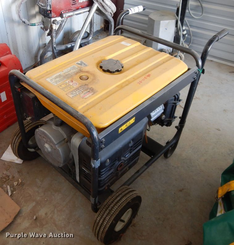 Robin RGV7500 generator in Paola, KS | Item DI8130 sold | Purple Wave