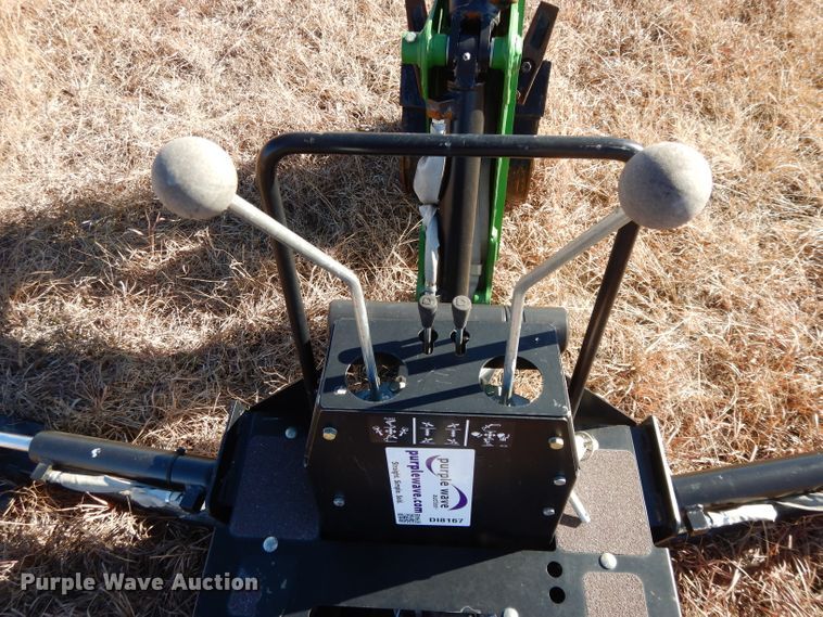 image for item DI8167 John Deere 260 backhoe attachment