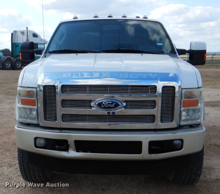 image for item DJ0754 2010 Ford F250 Super Duty King Ranch  Crew Cab pickup truck