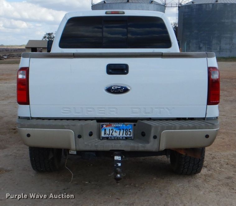 image for item DJ0754 2010 Ford F250 Super Duty King Ranch  Crew Cab pickup truck