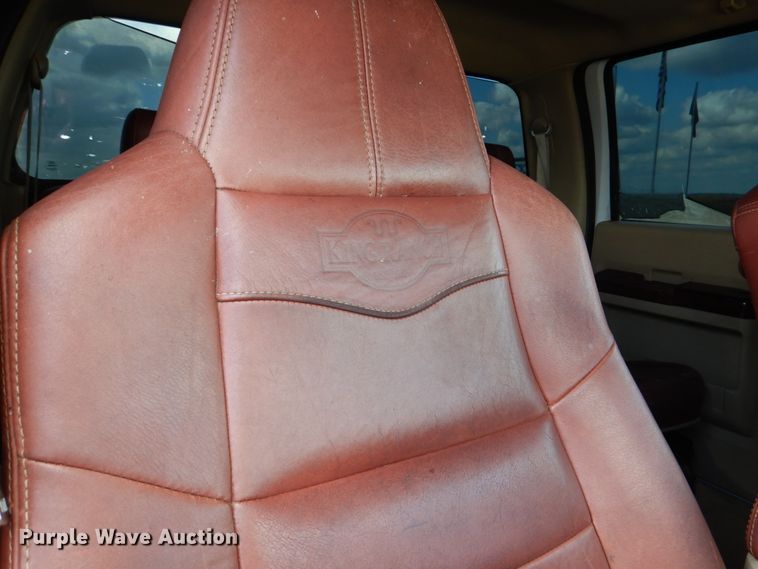 image for item DJ0754 2010 Ford F250 Super Duty King Ranch  Crew Cab pickup truck