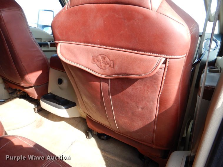 image for item DJ0754 2010 Ford F250 Super Duty King Ranch  Crew Cab pickup truck