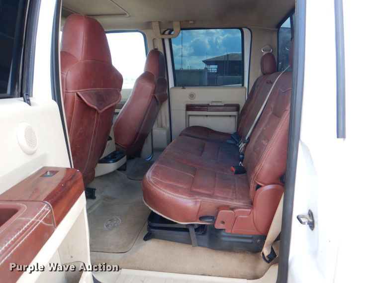 image for item DJ0754 2010 Ford F250 Super Duty King Ranch  Crew Cab pickup truck