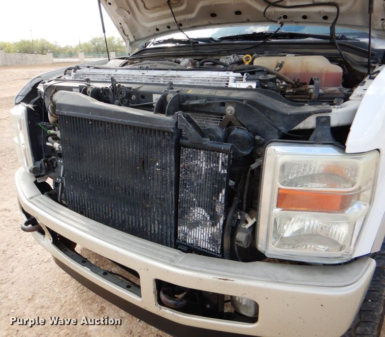 image for item DJ0754 2010 Ford F250 Super Duty King Ranch  Crew Cab pickup truck