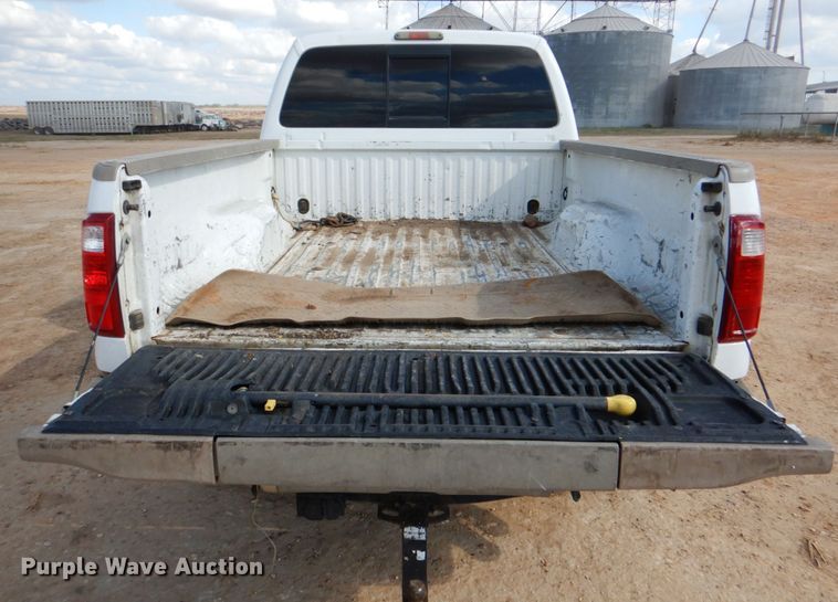 image for item DJ0754 2010 Ford F250 Super Duty King Ranch  Crew Cab pickup truck