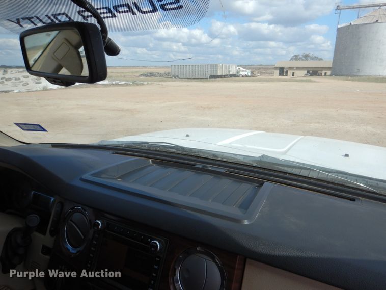 image for item DJ0754 2010 Ford F250 Super Duty King Ranch  Crew Cab pickup truck