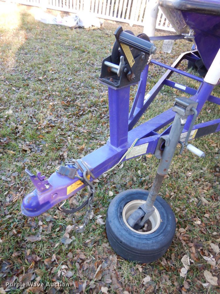 image for item DJ5796 1997 Moomba Boomerang  boat