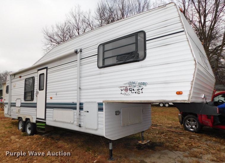 image for item DJ5844 1995 Hornet 305R  camper