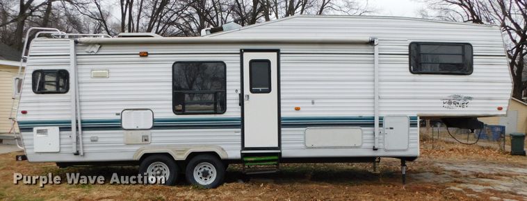 image for item DJ5844 1995 Hornet 305R  camper