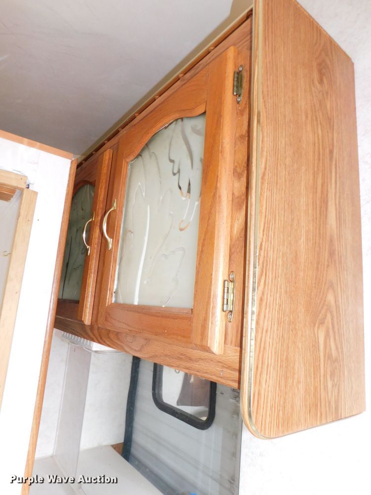 image for item DJ5844 1995 Hornet 305R  camper