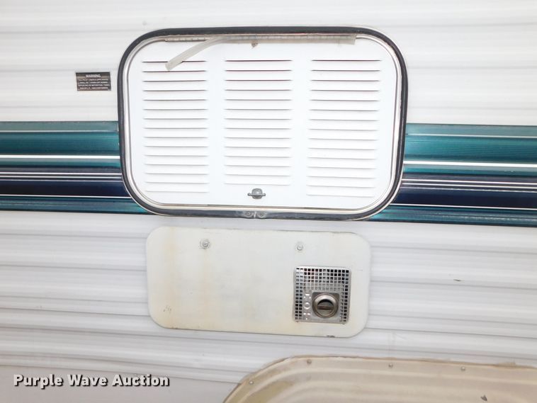 image for item DJ5844 1995 Hornet 305R  camper