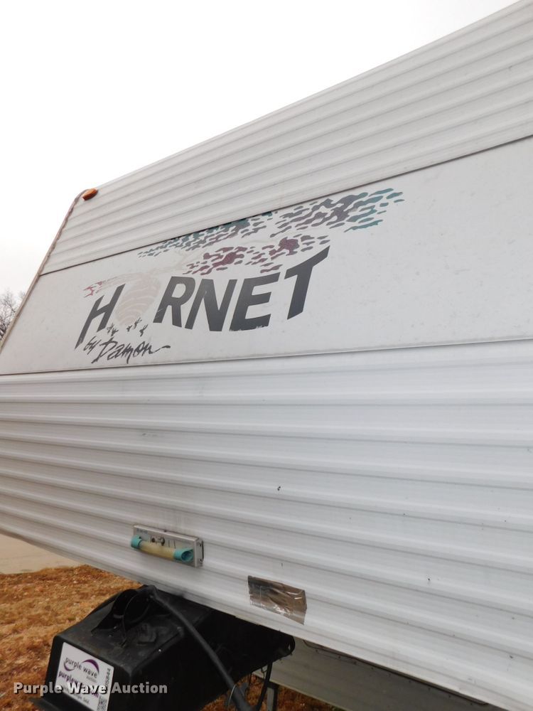 image for item DJ5844 1995 Hornet 305R  camper