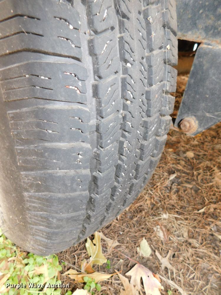 image for item DJ5844 1995 Hornet 305R  camper