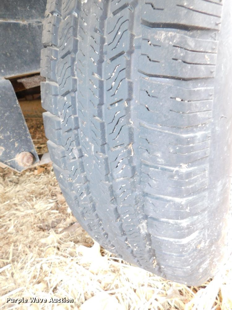 image for item DJ5844 1995 Hornet 305R  camper