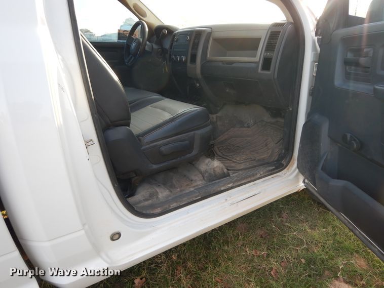 image for item DJ6706 2012 Dodge Ram 1500  pickup truck