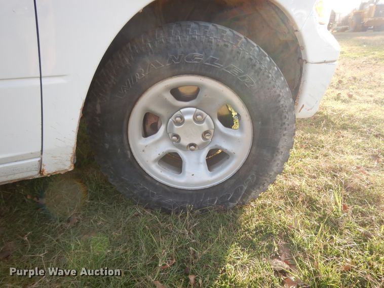 image for item DJ6706 2012 Dodge Ram 1500  pickup truck