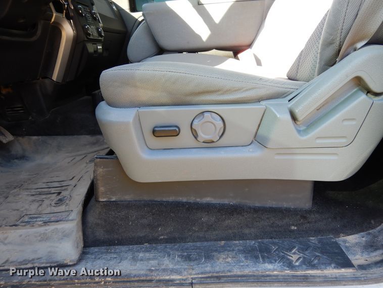 image for item DJ6708 2014 Ford F150  SuperCrew pickup truck