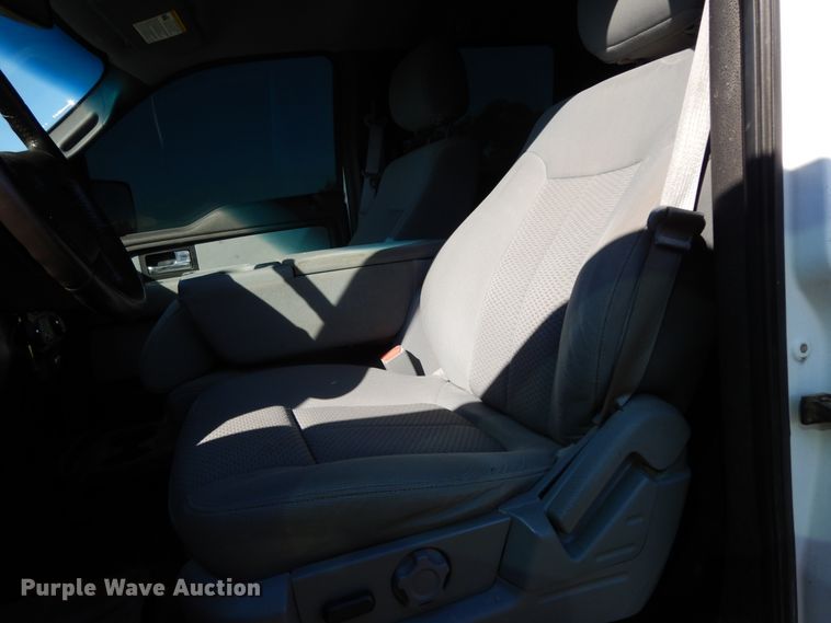 image for item DJ6708 2014 Ford F150  SuperCrew pickup truck