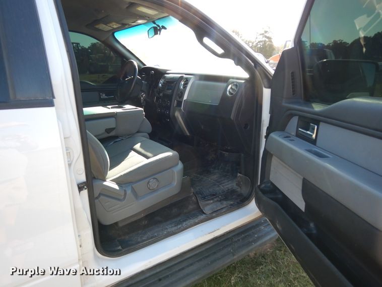 image for item DJ6708 2014 Ford F150  SuperCrew pickup truck