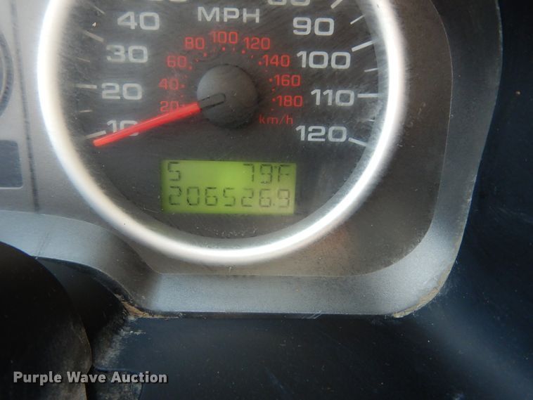 image for item DJ6710 2006 Ford F150  SuperCrew pickup truck