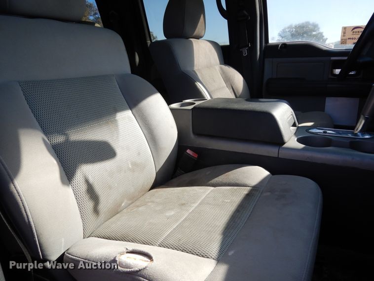 image for item DJ6710 2006 Ford F150  SuperCrew pickup truck