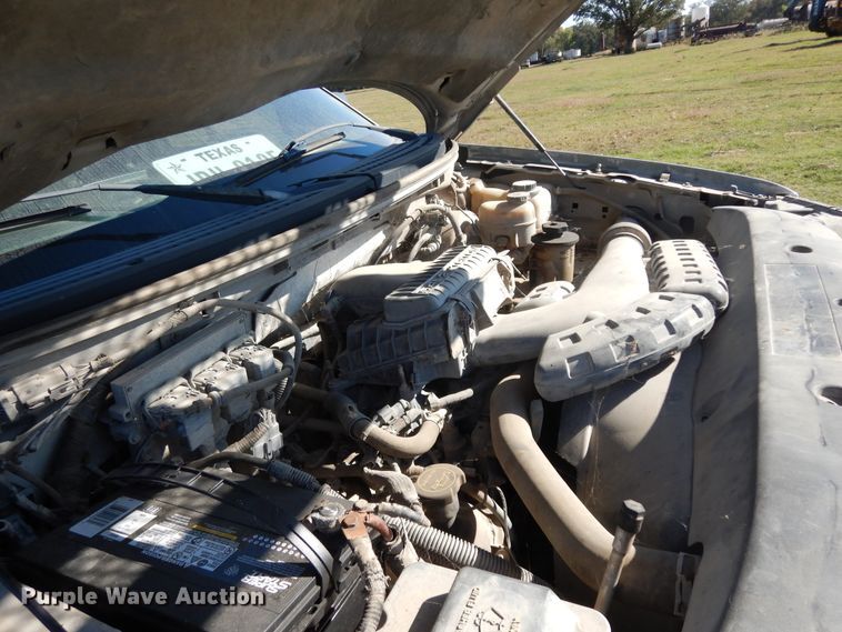 image for item DJ6710 2006 Ford F150  SuperCrew pickup truck