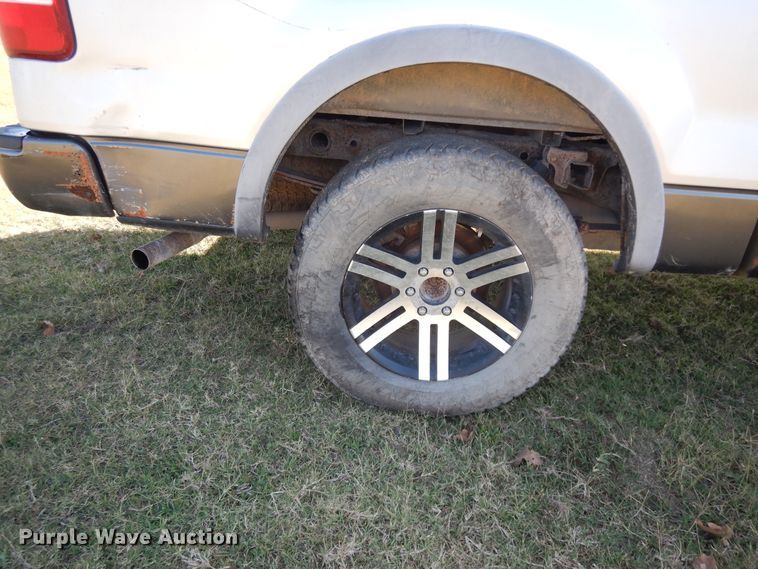 image for item DJ6710 2006 Ford F150  SuperCrew pickup truck