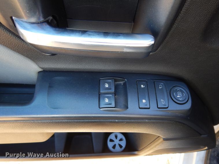 image for item DJ6711 2017 GMC Sierra 1500  pickup truck