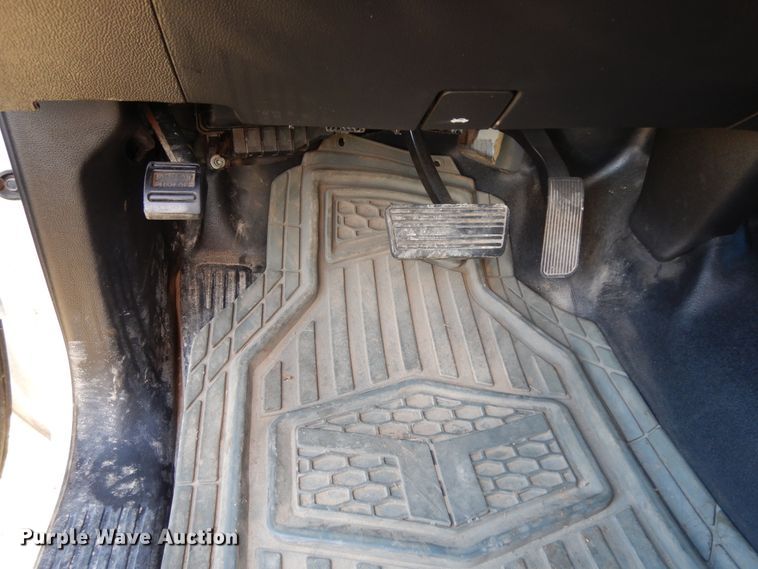 image for item DJ6711 2017 GMC Sierra 1500  pickup truck