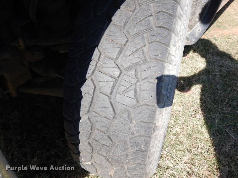 image for item DJ6711 2017 GMC Sierra 1500  pickup truck