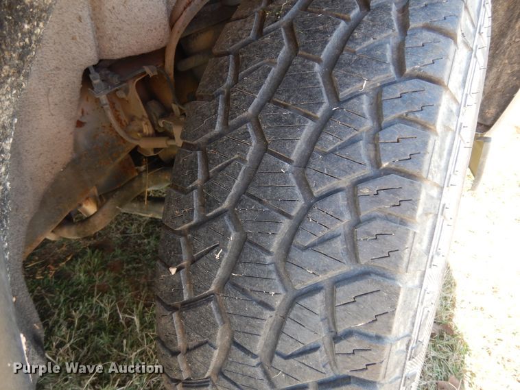 image for item DJ6711 2017 GMC Sierra 1500  pickup truck